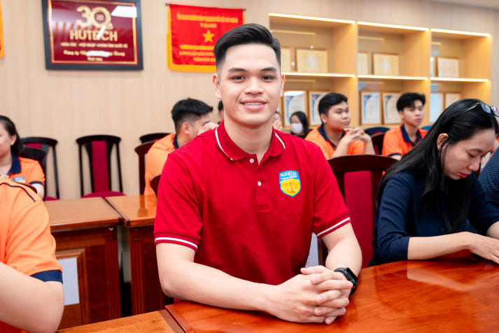 Sinh viên Khoa Luật lắng nghe câu chuyện làm nghề từ những luật sư hàng đầu 74