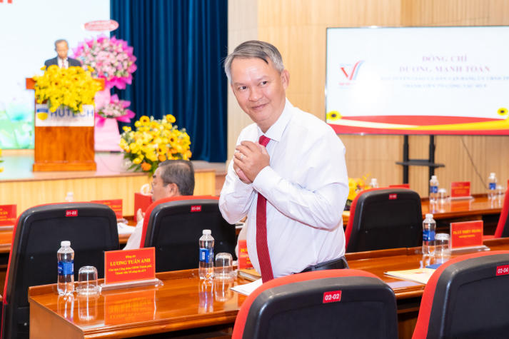 Đại hội Đại biểu Đảng bộ HUTECH lần VII: Khởi đầu vững vàng cho nhiệm kỳ 2025-2030 24