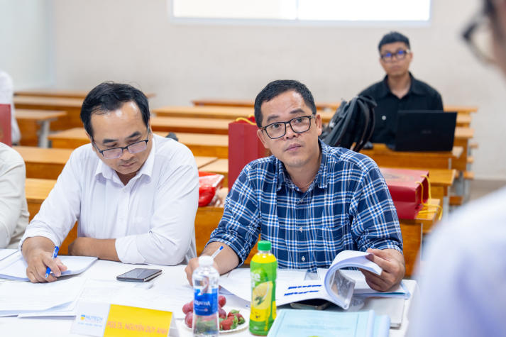 Hội đồng đánh giá cao các công nghệ mới tại buổi bảo vệ luận văn/đề án tốt nghiệp Thạc sĩ ngành Kỹ thuật cơ điện tử 58