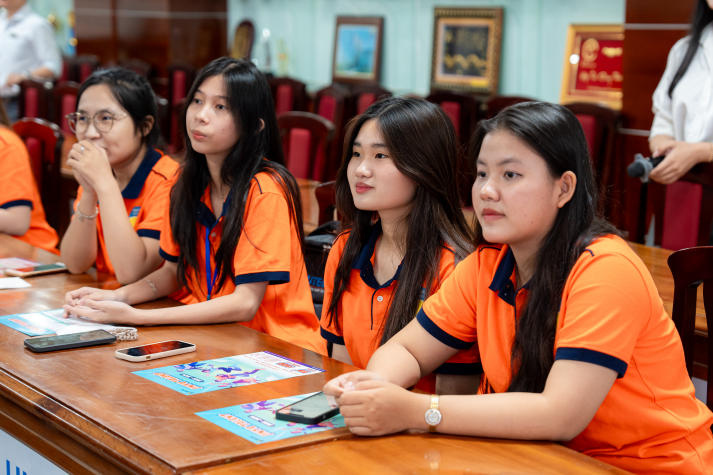 Hiểu và ứng dụng nghi lễ giao tế Trung Hoa trong môi trường hiện đại 44