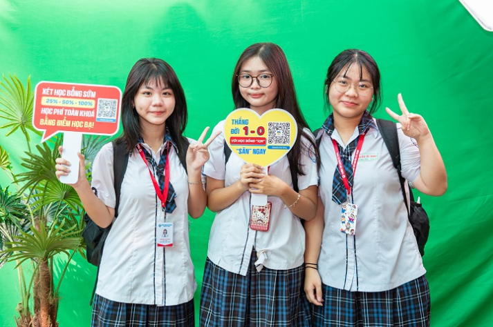 HUTECH công bố chính sách học bổng tuyển sinh khóa 2026 96