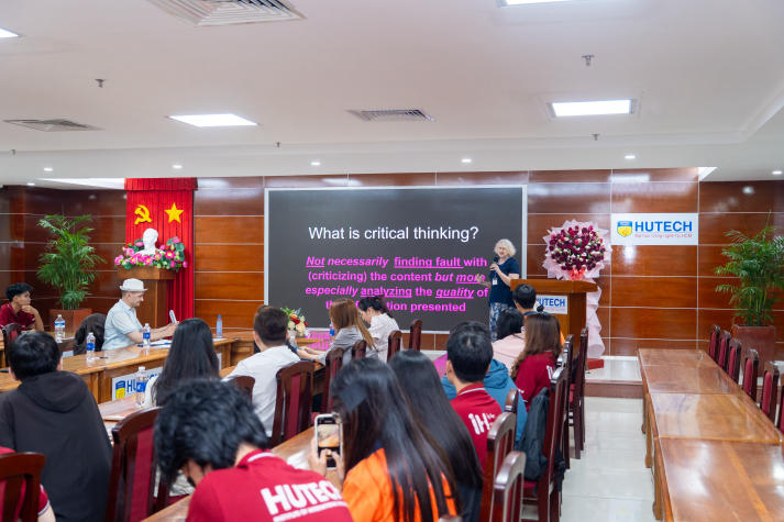 Khởi động I-HUTECH Debate Championship 2025: Sân chơi nâng tầm tư duy phản biện cho thế hệ trẻ 66