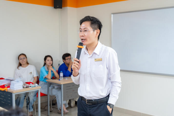 Sinh viên Điều dưỡng - Kỹ thuật y học sẵn sàng bước vào học kỳ bệnh viện 25