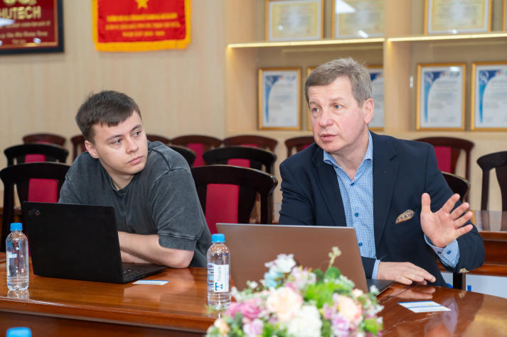 HUTECH trao đổi hợp tác với Peter the Great St.Petersburg Polytechnic University (Nga) trong đào tạo và nghiên cứu công nghệ 66