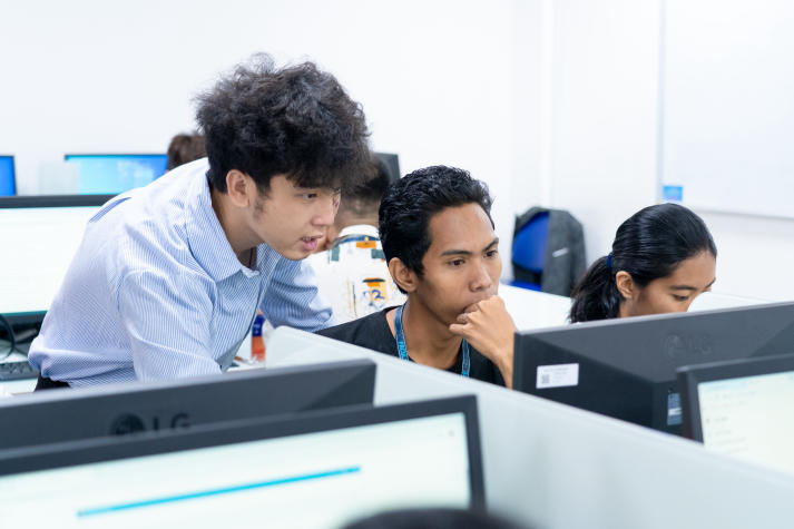 HUTECH - SLSU mở “phòng học quốc tế” về marketing, kinh doanh và chuyển đổi số 59