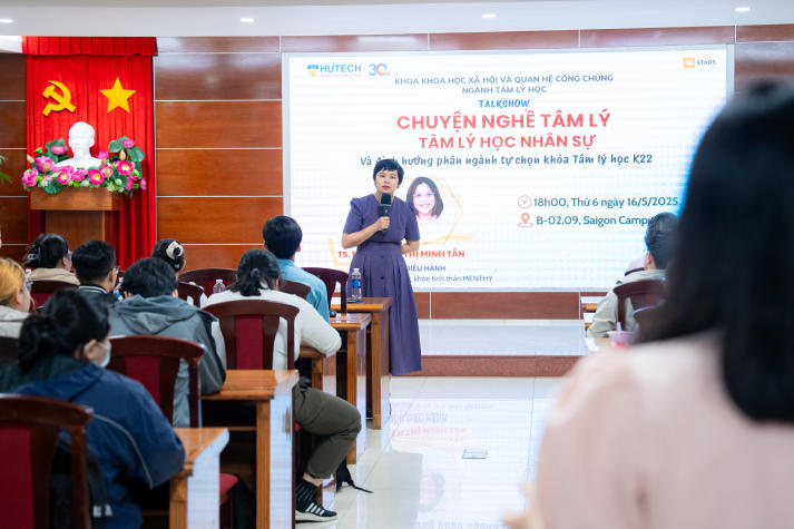 Sinh viên Tâm lý học khám phá tiềm năng nghề nghiệp từ góc nhìn chuyên gia 84