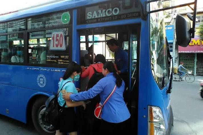 Đi xe buýt nhập học tại HUTECH: Thí sinh nên chọn tuyến nào? 80
