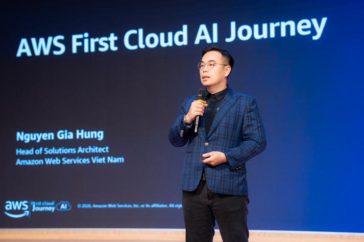 Học từ thực tiễn Cloud, AI, IT-ers HUTECH sớm định hình lộ trình nghề nghiệp 25