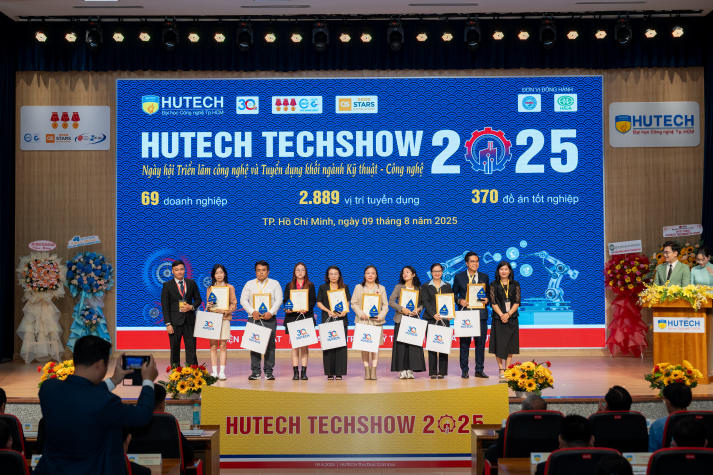 HUTECH TECHSHOW 2025: Nearly 3,000 open job opportunities, 370 graduation projects on display 56