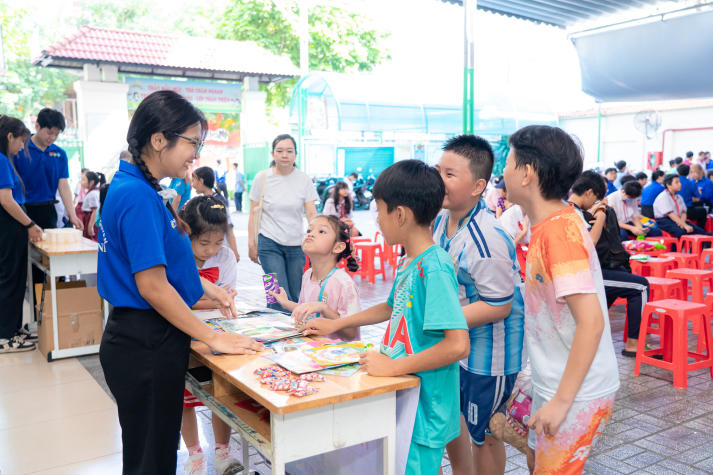 25 ngày Mùa hè xanh HUTECH: Nhiều công trình ở lại, vô vàn giá trị lan tỏa 57