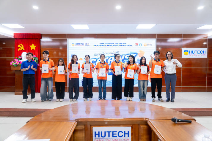 [Ảnh] Nâng tầm thủ lĩnh trẻ Khoa KHXH&QHCC cùng “CATALYST 5T” 112