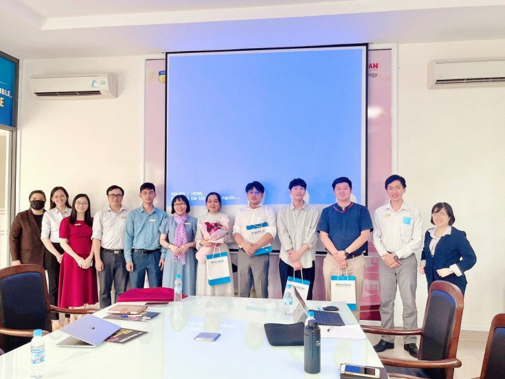 Khoa Thú y - Chăn nuôi HUTECH đón tiếp và làm việc cùng Công ty CTCVAC (Hàn Quốc) 11