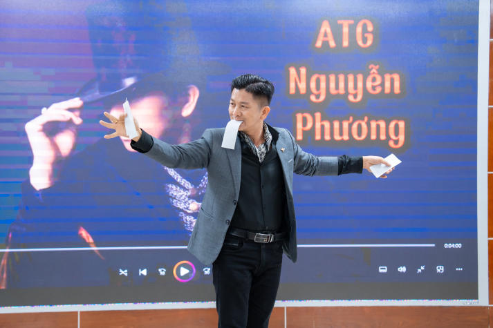 [Video] Kỹ năng lắng nghe và quản trị cảm xúc: Chìa khoá thành công cho sinh viên HUTECH 26