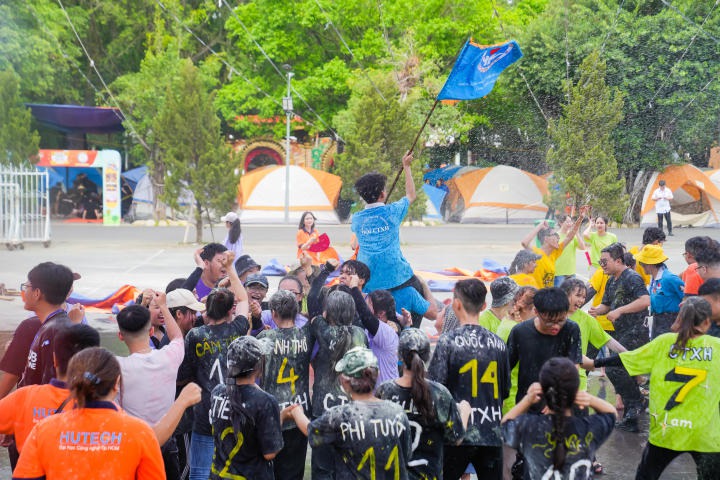 [Album ảnh] Những khoảnh khắc đáng nhớ tại Hội trại truyền thống Amazing HUTECH 2023 57