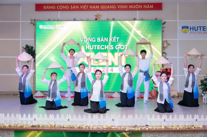 Bán kết HUTECH’s Got Talent 2024: Lộ diện 18 thí sinh/nhóm thí sinh xuất sắc tiến vào vòng Chung kết 95