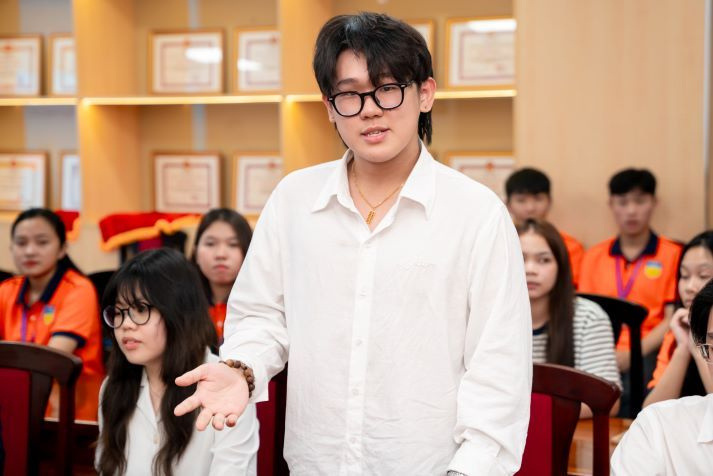 Sinh viên Khoa Luật lắng nghe câu chuyện làm nghề từ những luật sư hàng đầu 113