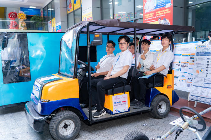 Sinh viên VJIT kết nối doanh nghiệp Nhật bằng đồ án công nghệ thực chiến 56