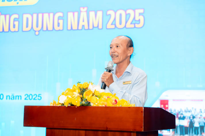 [Video] Sinh viên Khoa Quản trị kinh doanh làm chủ mô hình kinh tế lượng - Bứt phá tư duy, chinh phục tri thức 18