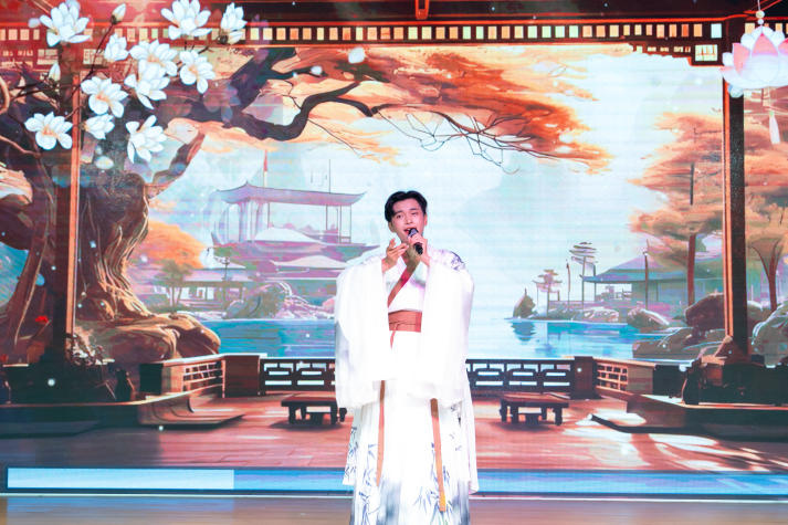 Đón Giáng sinh rộn ràng với K-XMAS của sinh viên Khoa Hàn Quốc học 53