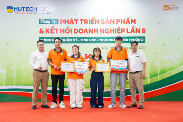 [Video] Sinh viên Viện Khoa học Ứng dụng trình làng dự án, săn việc tại Ngày hội kết nối doanh nghiệp 2025 126
