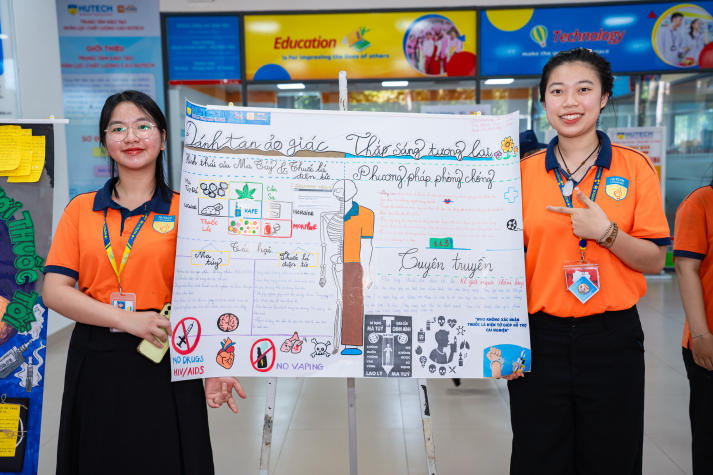 Sinh viên HUTECH lan tỏa thông điệp sống khỏe, nói không với ma túy và thuốc lá điện tử 88
