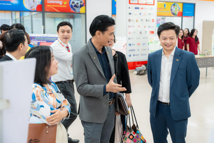 Sinh viên HUTECH học cách giải bài toán thực tiễn bằng tư duy đổi mới sáng tạo 103