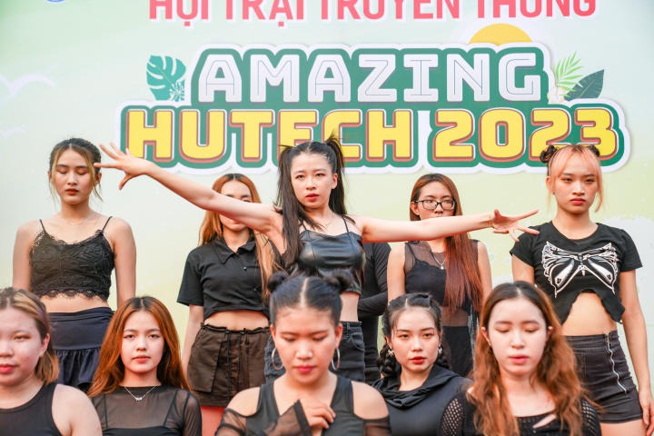 [Album ảnh] Những khoảnh khắc đáng nhớ tại Hội trại truyền thống Amazing HUTECH 2023 31