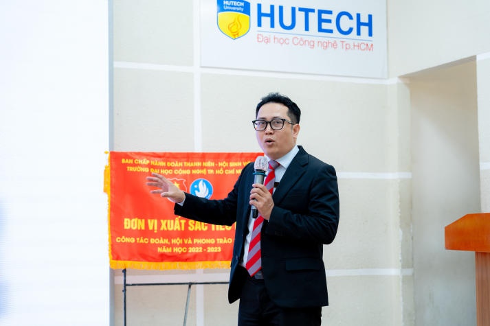 Khoa Quản trị kinh doanh HUTECH tổng kết và phát động phong trào sinh viên năm học 2023-2024 40