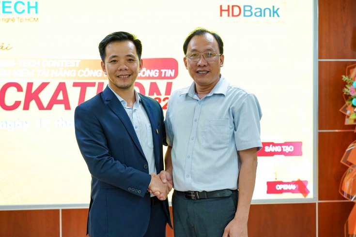Khoa Công nghệ thông tin tổ chức Vòng Chung kết và Lễ trao giải cuộc thi HDBANK HACKATHON 2022 365
