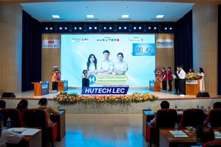 Tỏa sáng bản lĩnh luật sư trẻ trong thời kỳ hội nhập tại HUTECH LEC 2025 185