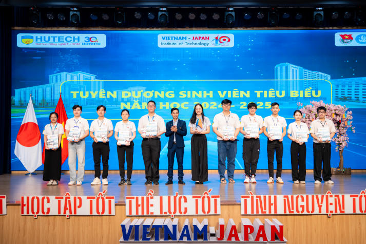 Hội nghị tổng kết phong trào sinh viên VJIT năm học 2024-2025: Dấu ấn một năm nhiều thành tựu 39