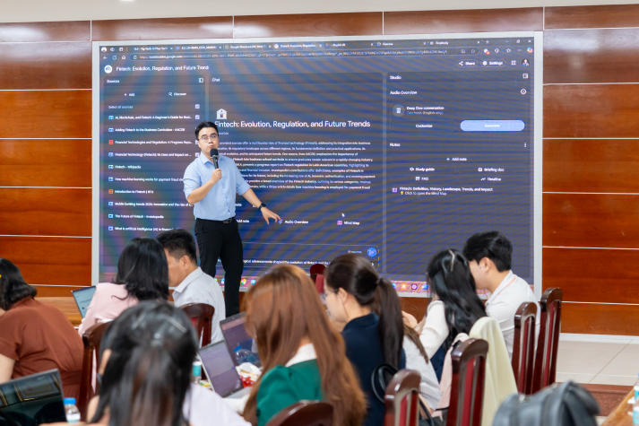 Không chỉ là công cụ, AI đang trở thành “trợ lý” mới của giảng viên Khoa Tài chính - Thương mại 36