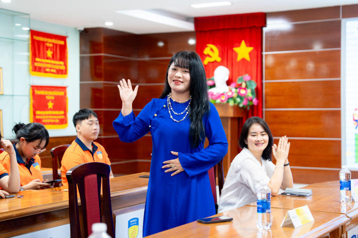 HUTECH trao học bổng “Dám ước mơ - Chạm thành công”, tiếp sức sinh viên vươn lên năm học 2025-2026 36