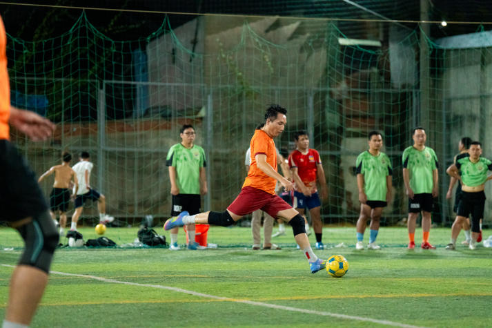 [Hội thao CB-GV-NV HUTECH 2025]: Bóng đá nam khép lại vòng bảng, lộ diện những tấm vé vào Tứ kết 82