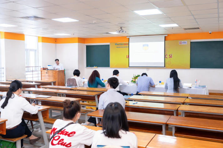 30 học viên HUTECH bảo vệ thành công luận văn/đề án Thạc sĩ ngành Luật kinh tế với nhiều đề tài mang giá trị ứng dụng 93