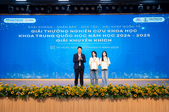 “Khai phóng - Nhân bản - Dân tộc - Hội nhập quốc tế”: bốn trụ cột cho năm học mới của Khoa Trung Quốc học 81