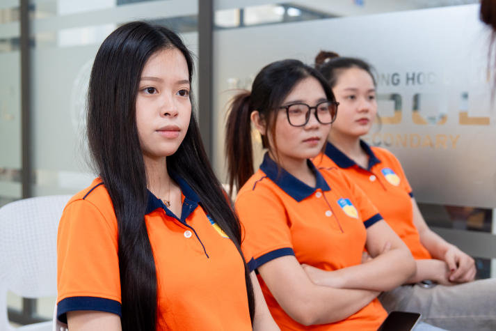 Sinh viên ngành Quản lý tài nguyên và môi trường trải nghiệm thực tế mô hình kiến trúc - xây dựng - môi trường tại BCONS 63