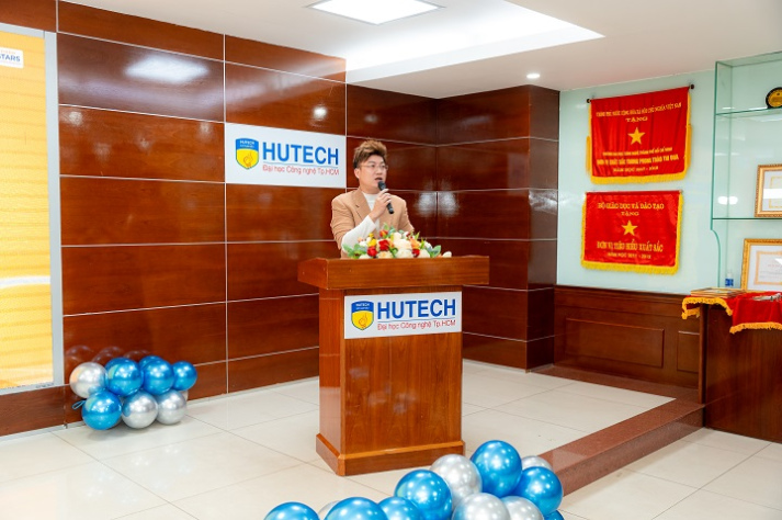 Viện Văn hóa - Nghệ thuật - Thể thao tôn vinh thành tích và khởi động phong trào sinh viên cho năm học mới 35