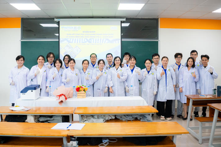 Phù Sa Genomics đồng hành cùng sinh viên Khoa Thú y - Chăn nuôi phát triển kỹ năng xét nghiệm sinh học phân tử 103