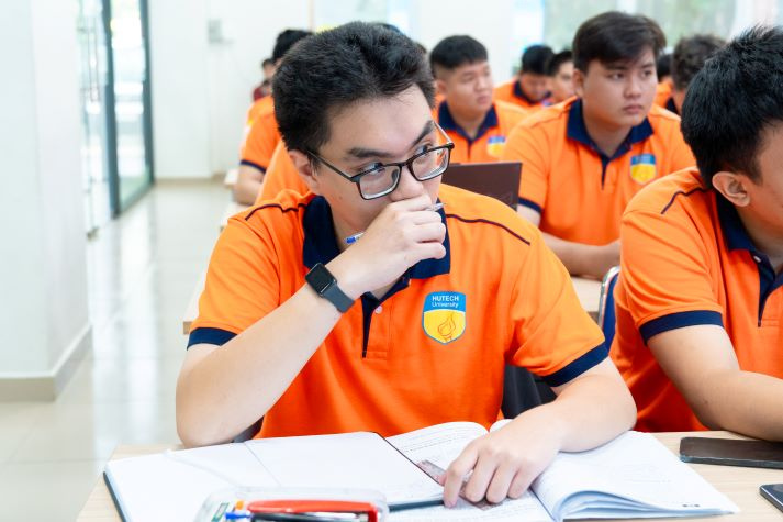 [Ảnh] HUTECH Innovatalk 2026: Sinh viên giải bài toán nông nghiệp đa giá trị từ thực tiễn xã Bình Mỹ (TP.HCM) 126