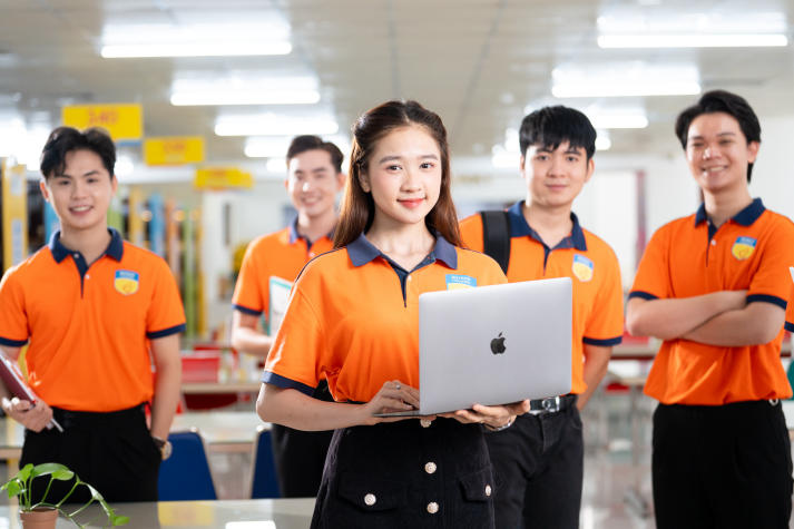 Sinh viên HUTECH chính thức Đánh giá rèn luyện Học kỳ 2, năm học 2024-2025 từ ngày 07/6 đến ngày 27/06 48