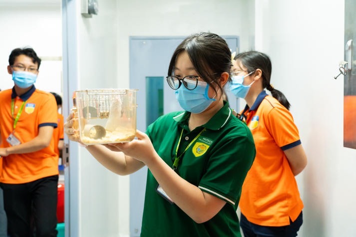 [Video] Sinh viên HUTECH học được gì từ những chuyến tham quan thực tế doanh nghiệp? 97