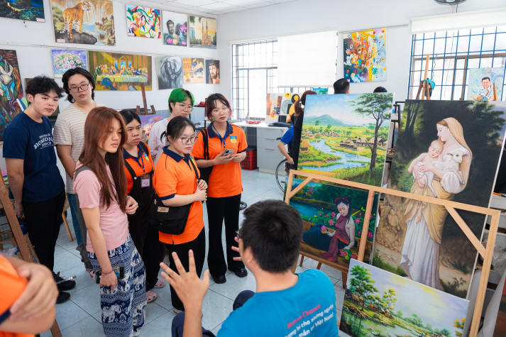 HUTECH-ers "bỏ túi" kỹ năng từ môi trường đa văn hóa 84