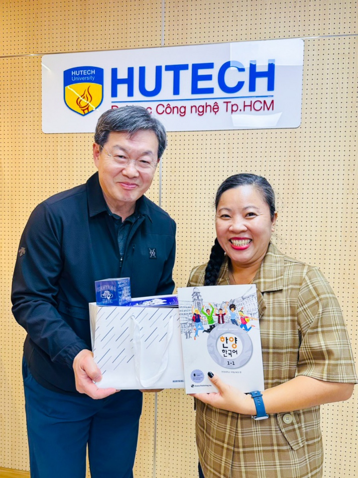 ​HUTECH làm việc với Đại học Hanyang (Hàn Quốc), mở ra cơ hội học tập, giao lưu quốc tế cho sinh viên 44
