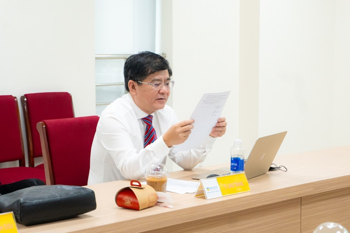 Kết nối giữa lý luận và thực tiễn trong buổi bảo vệ luận văn/đề án tốt nghiệp Thạc sĩ ngành Marketing 35