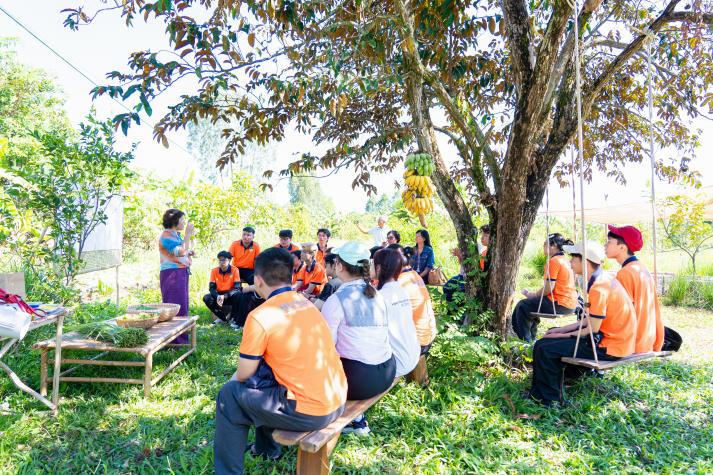[Ảnh] Sinh viên HUTECH khám phá mô hình kinh tế sức khỏe bền vững qua hành trình thực tế 25