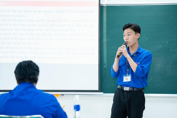 Sinh viên Viện Kỹ thuật HUTECH so tài kiến thức về tư tưởng Hồ Chí Minh 88