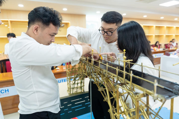 Quán quân cuộc thi Sáng tạo xây dựng IDEA-X chính thức gọi tên đội nhà HUTECH 62