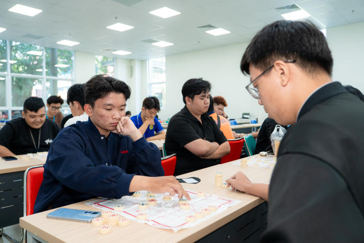 [HUTECH Games 2026]: Bùng nổ trí tuệ và tốc độ tại ngày thi đấu Cờ vua, Cờ tướng và Cầu lông 66