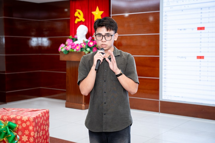 Sinh viên Khoa Marketing - Kinh doanh quốc tế tự tin hơn qua hoạt động trải nghiệm 47